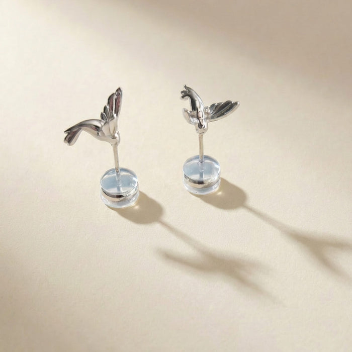 Humming Grace Stud Earrings