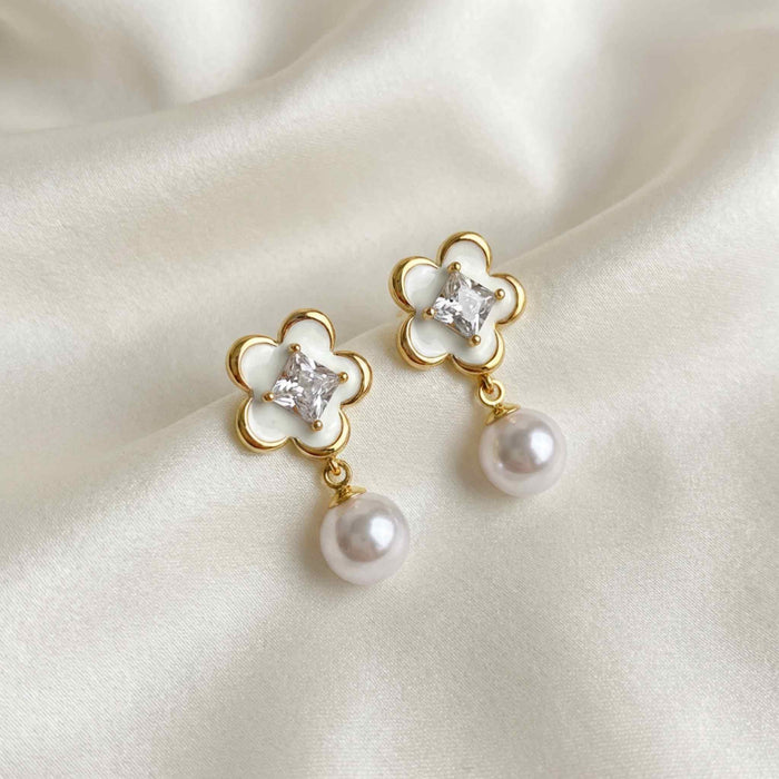French Vintage Earrings Mystery Set (3 pairs)